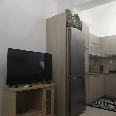 Niki's House 'ανετο και εύκολα προσβάσιμο アパート エルムポリ